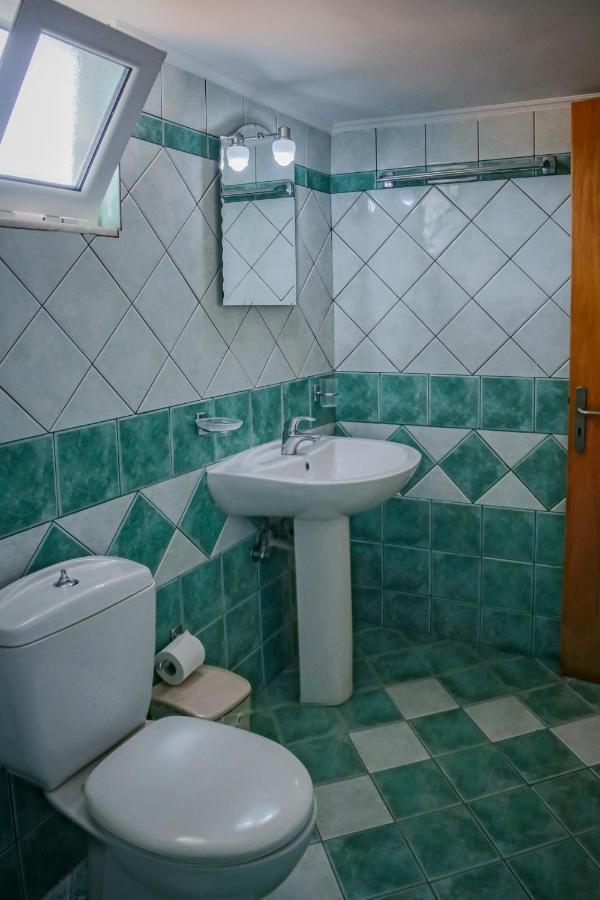 Christina Apartments チィリヴィ エクステリア 写真