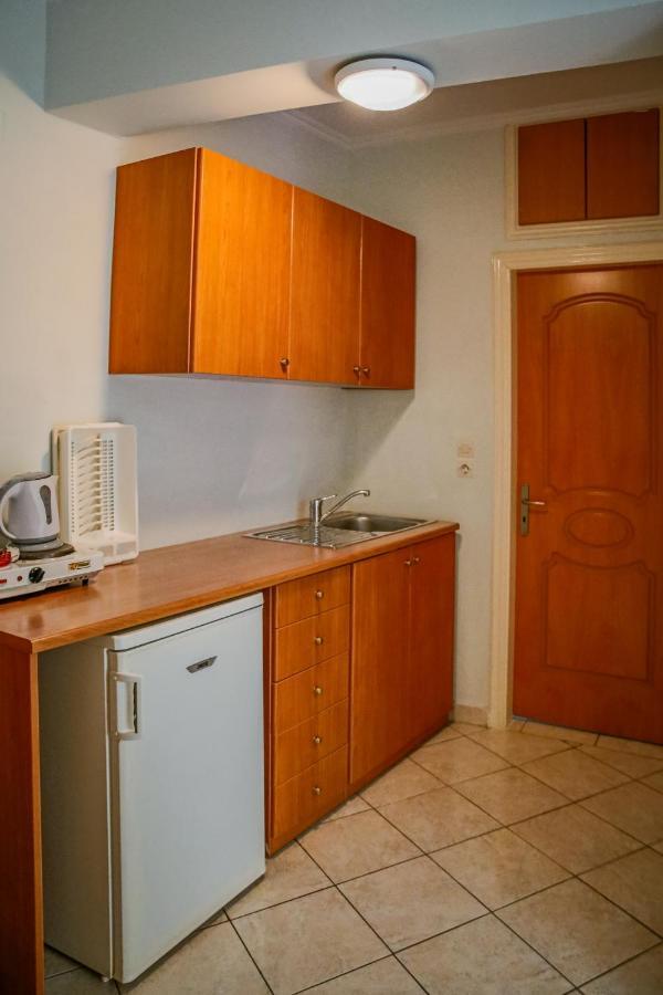 Christina Apartments チィリヴィ エクステリア 写真