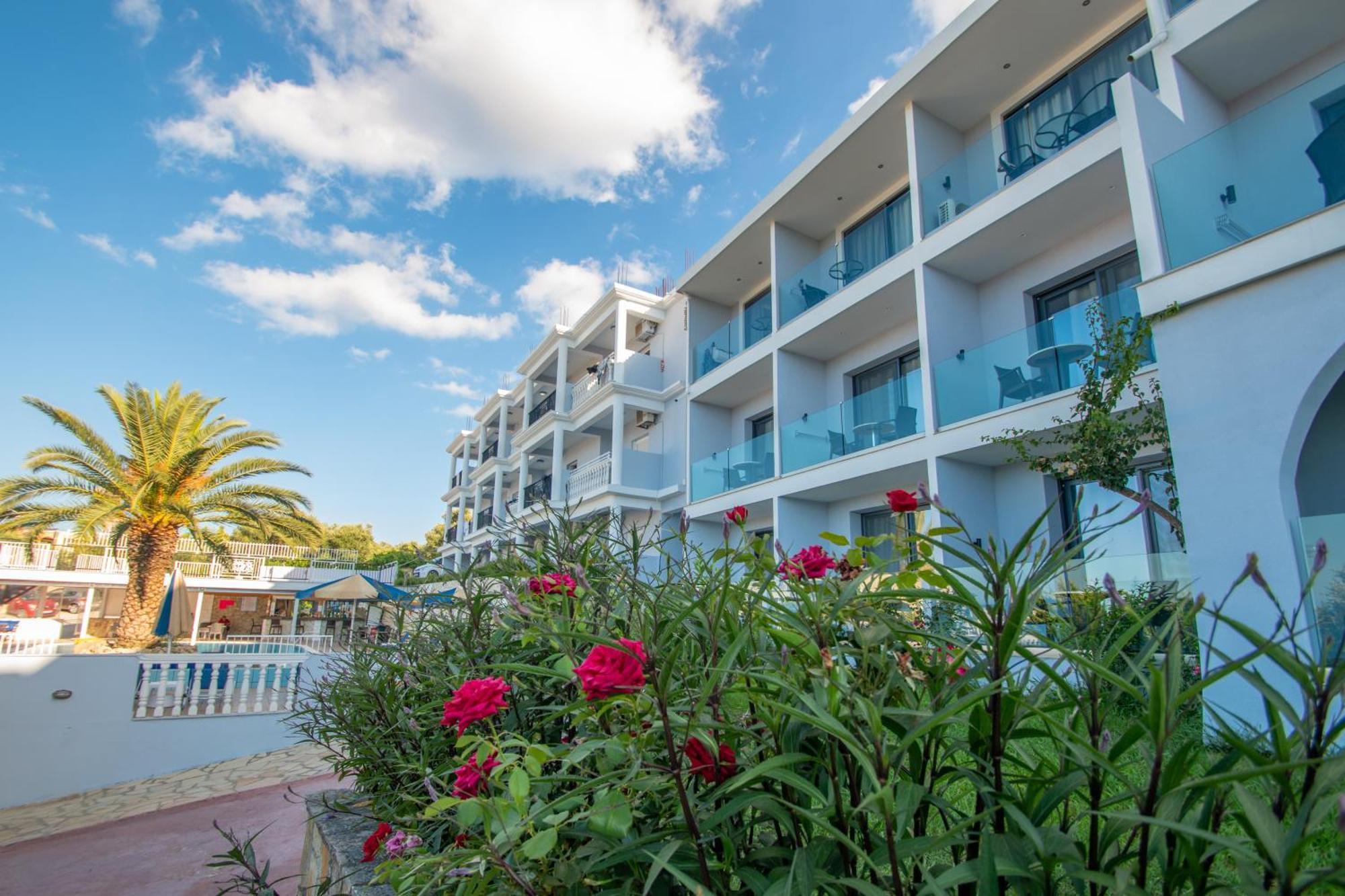 Christina Apartments チィリヴィ エクステリア 写真